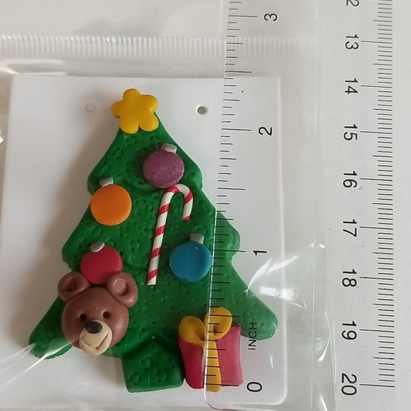 TEDDY bear in Christmas tree pin - Picture 3 of 4